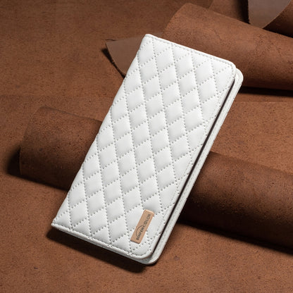 For Xiaomi Redmi K70 / K70 Pro Diamond Lattice Magnetic Leather Flip Phone Case(White) - K70 Pro Cases by PMC Jewellery | Online Shopping South Africa | PMC Jewellery | Buy Now Pay Later Mobicred