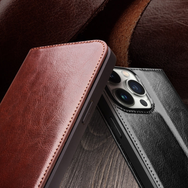 For iPhone 16 QIALINO Classic Genuine Leather Phone Case(Brown) - iPhone 16 Cases by QIALINO | Online Shopping South Africa | PMC Jewellery | Buy Now Pay Later Mobicred