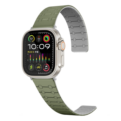 For Apple Watch SE 2023 44mm Two Color Loop Magnetic Silicone Watch Band(Green+Grey) - Watch Bands by PMC Jewellery | Online Shopping South Africa | PMC Jewellery